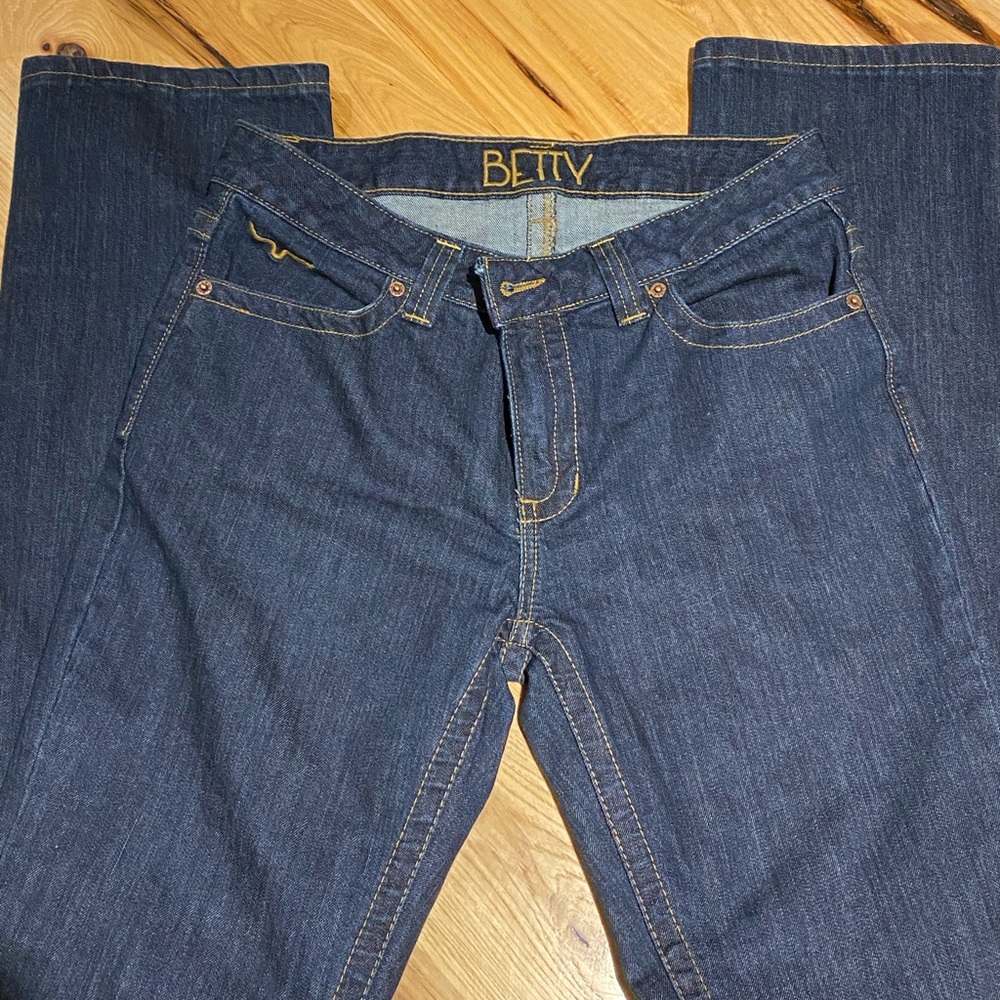 KIMES RANCH BETTY JEANS. Size 8/36.